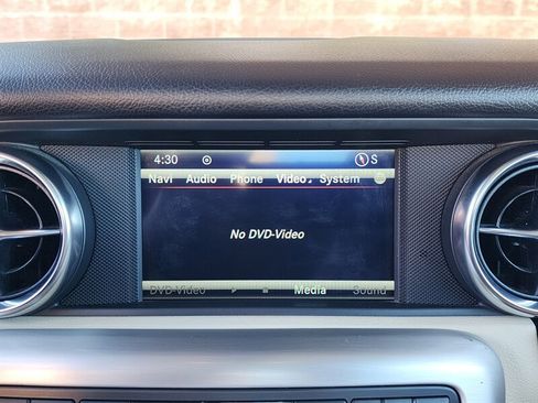 Used 2015 Mercedes-Benz SLK 250 w/ Premium Package image 52