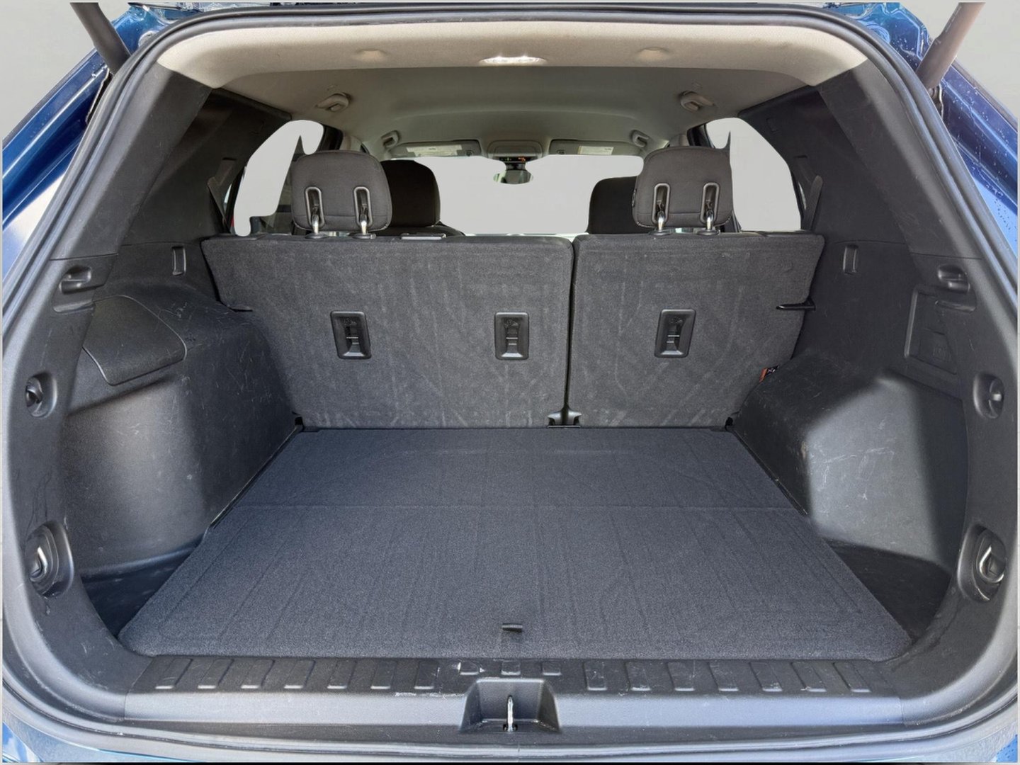 Used 2020 Chevrolet Equinox LT AWD/4WD image 16