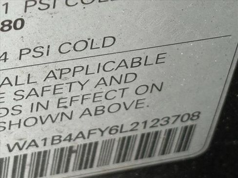 Used 2020 Audi SQ5 Premium Plus w/ Premium Plus Package image 25