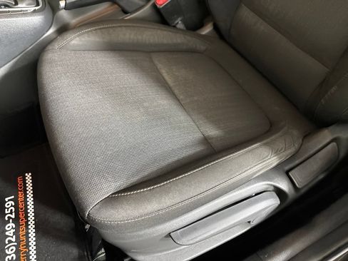 Used 2022 Hyundai Kona SEL w/ Cargo Package FWD image 9