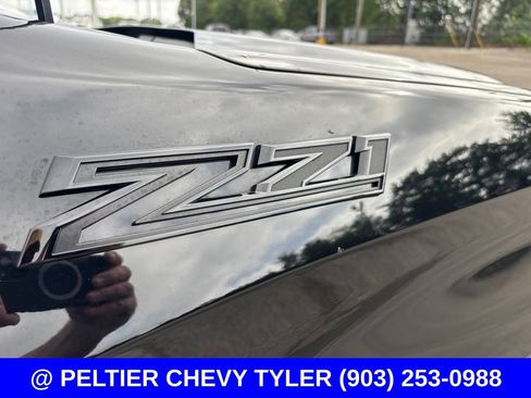 Used 2023 Chevrolet Silverado 1500 RST w/ Z71 Off-Road Package AWD/4WD image 10