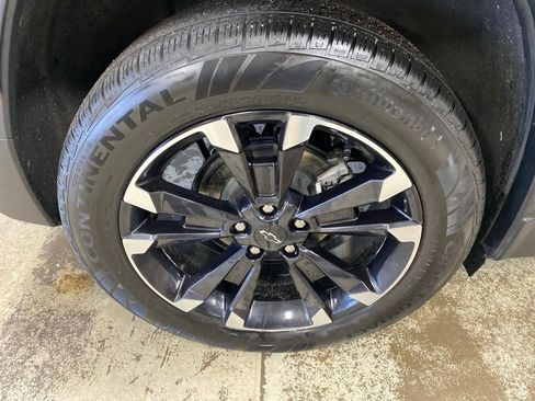 Used 2025 Chevrolet Equinox RS w/ Safety and Technology Package AWD/4WD image 15