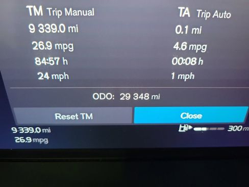 Certified 2023 Volvo XC60 B5 Ultimate w/ Climate Package image 27