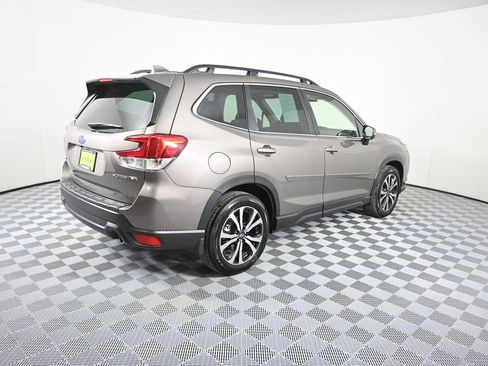 Used 2023 Subaru Forester Limited image 6