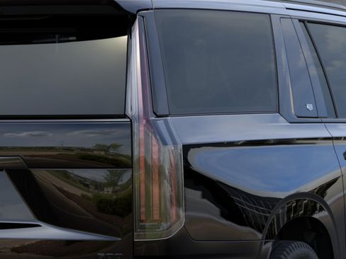 New 2026 Cadillac Escalade ESV Platinum Sport w/ LPO, ONYX Package AWD/4WD image 11