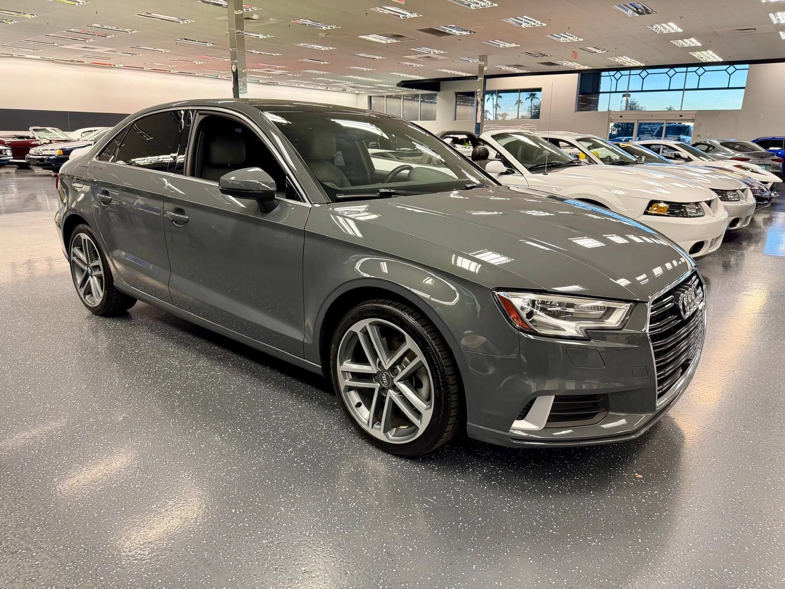 Used 2019 Audi A3 2.0T Premium w/ Convenience Package FWD image 2
