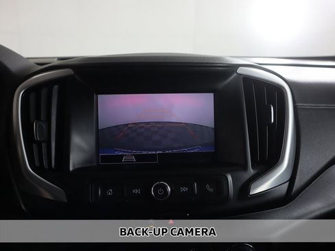 Used 2022 GMC Terrain SLE w/ Driver Convenience Package image 5