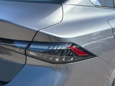 New 2026 Nissan Sentra SV w/ SV Convenience Package FWD image 11