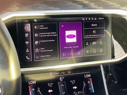 Used 2024 Audi A6 Premium Plus image 13