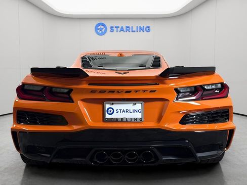 Used 2023 Chevrolet Corvette Z06 w/ Stealth Interior Trim Package RWD image 7