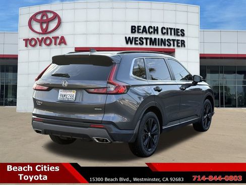 Used 2025 Honda CR-V Sport Touring image 12