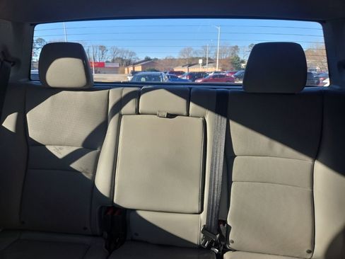 Used 2017 Honda Ridgeline RTL-T image 15