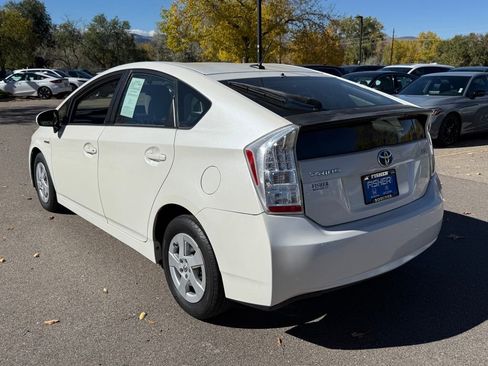 Used 2010 Toyota Prius Five image 4