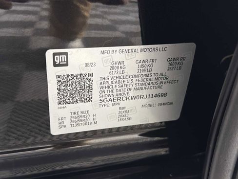 Used 2024 Buick Enclave Premium w/ Sport Touring Edition image 37