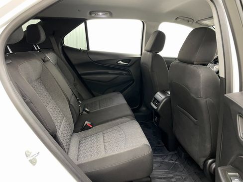 Used 2022 Chevrolet Equinox LT image 41