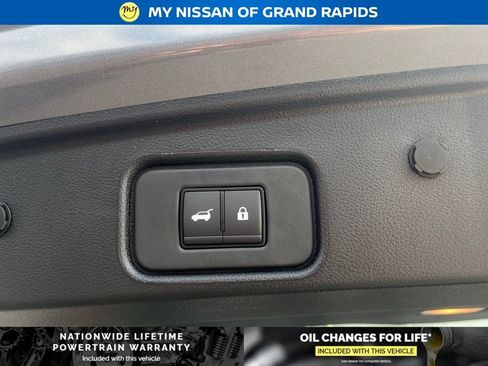 New 2026 Nissan Pathfinder Platinum w/ Cargo Package AWD/4WD image 25