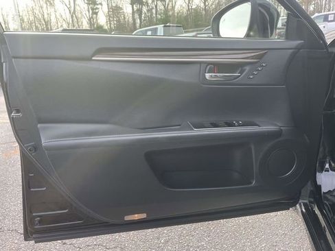 Used 2016 Lexus ES 350 w/ Ultra Luxury Package image 17