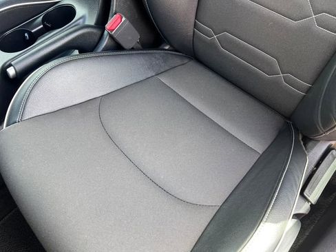 Used 2023 Kia Forte GT-Line FWD image 11