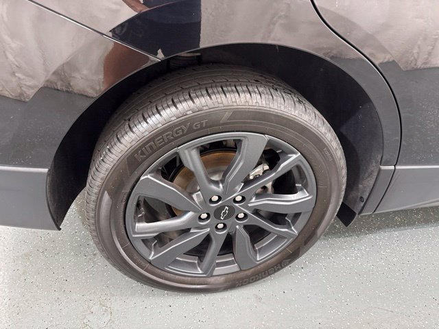 Used 2023 Chevrolet Equinox RS FWD image 9