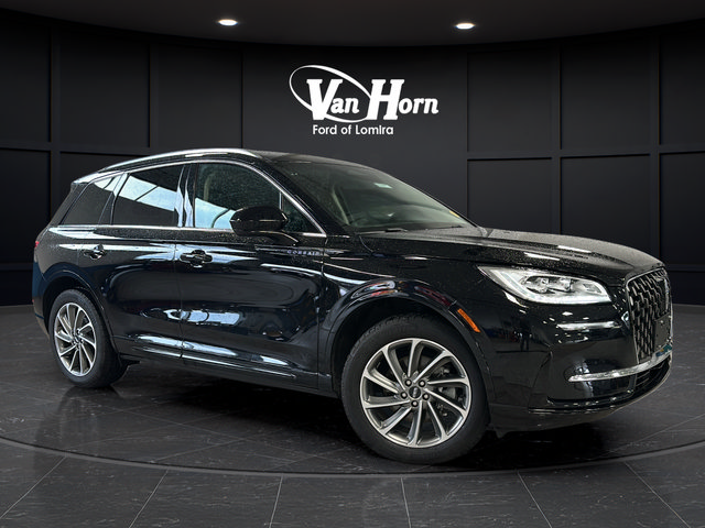 Used 2024 Lincoln Corsair Grand Touring w/ Rear Removable Package Tray AWD/4WD image 1