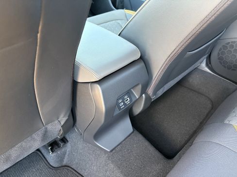 New 2026 Subaru Crosstrek 2.5i Sport w/ Crosstrek Mirror Package AWD/4WD image 31