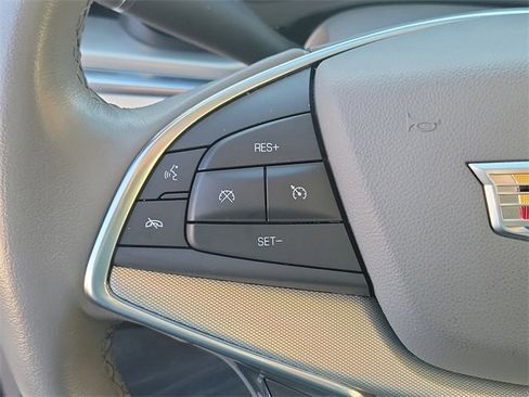 Used 2023 Cadillac XT5 Premium Luxury image 12