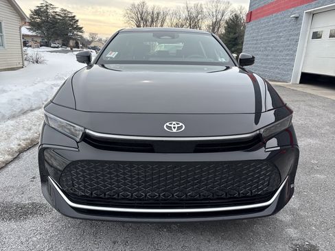 Certified 2026 Toyota Crown Platinum image 15