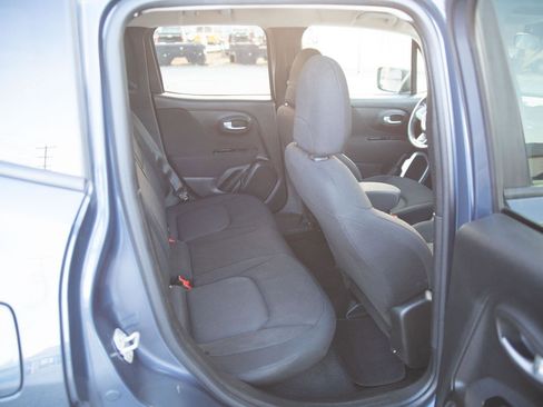 Used 2020 Jeep Renegade Sport w/ Sport Appearance Group image 24