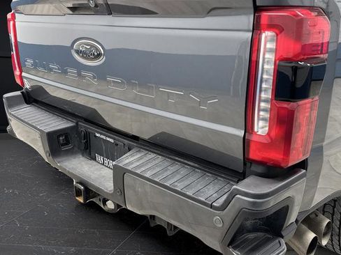 Used 2025 Ford F250 XLT w/ Black Appearance Package image 33