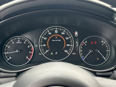 New 2025 MAZDA MAZDA3 Hatchback w/Premium Plus Pkg image 22