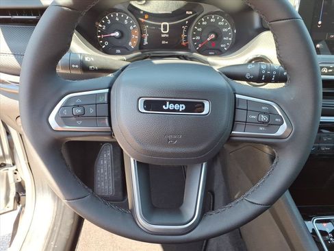 New 2026 Jeep Compass Latitude AWD/4WD image 24