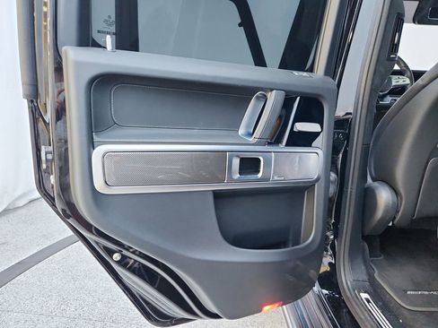 Used 2024 Mercedes-Benz G 550 image 36
