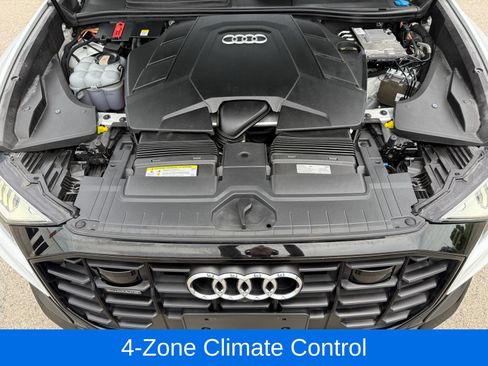Used 2019 Audi Q8 Prestige w/ Luxury Package AWD/4WD image 42