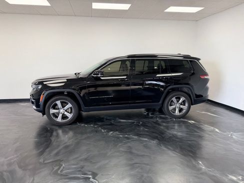Used 2022 Jeep Grand Cherokee L Limited w/ Luxury Tech Group II AWD/4WD image 23