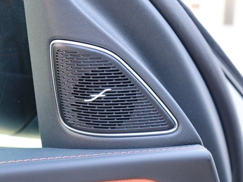 Used 2025 Mercedes-Benz C 300 Sedan image 44