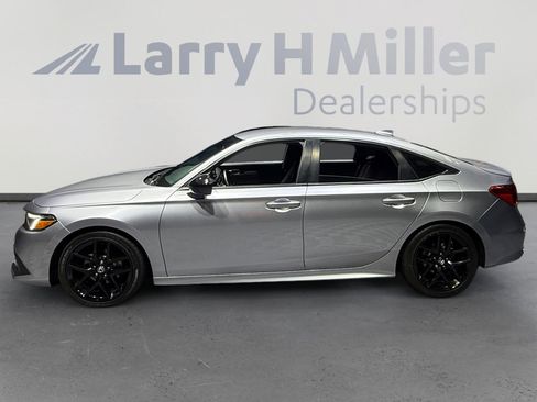 Used 2024 Honda Civic Sport image 2