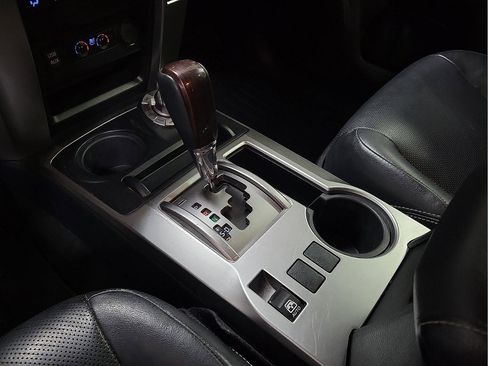 Certified 2019 Toyota 4Runner Limited AWD/4WD image 18