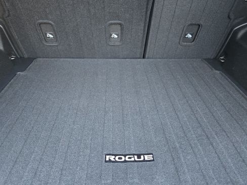 New 2026 Nissan Rogue SV AWD/4WD image 15