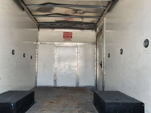 Used 2022 Ford Transit 350 DRW RWD image 10