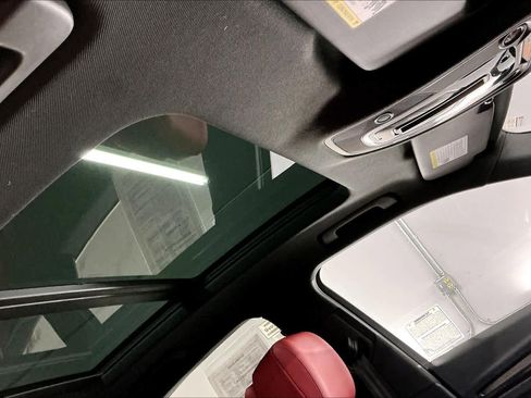 Certified 2021 Audi SQ5 Premium Plus image 24