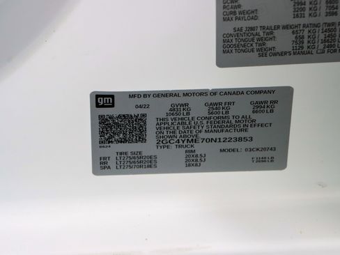 Used 2022 Chevrolet Silverado 2500 Custom w/ Custom Value Package image 32