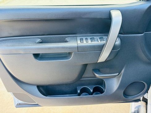 Used 2011 GMC Sierra 1500 SLE w/ Power Tech Package image 32
