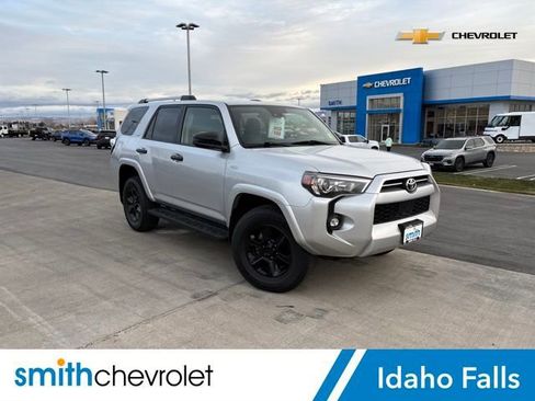 Used 2024 Toyota 4Runner SR5 image 1
