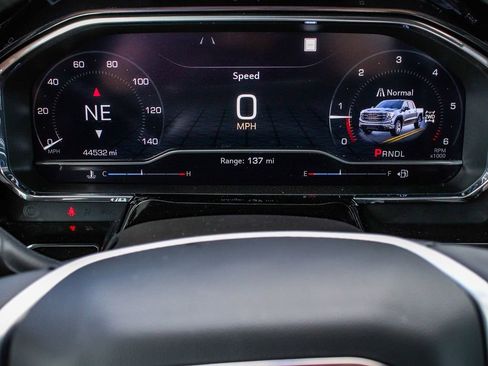 Used 2023 GMC Sierra 1500 Elevation image 16