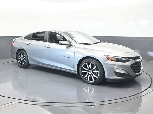 Used 2024 Chevrolet Malibu RS image 8