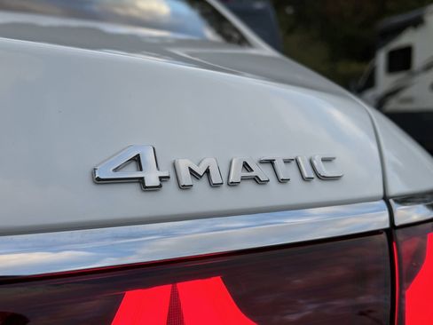 Used 2026 Mercedes-Benz E 350 4MATIC Sedan image 28