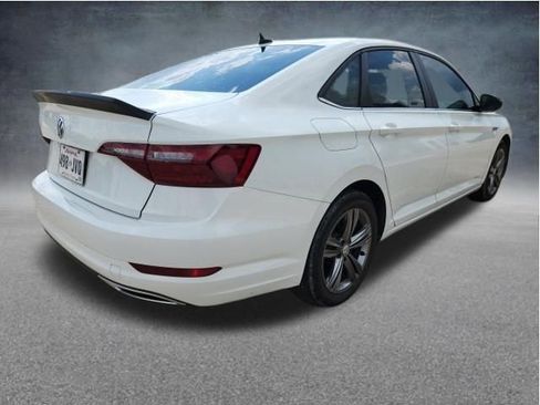 Used 2020 Volkswagen Jetta R-Line FWD image 9