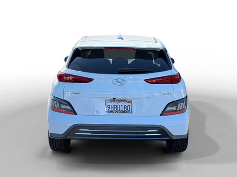 Certified 2023 Hyundai Kona Limited FWD image 4