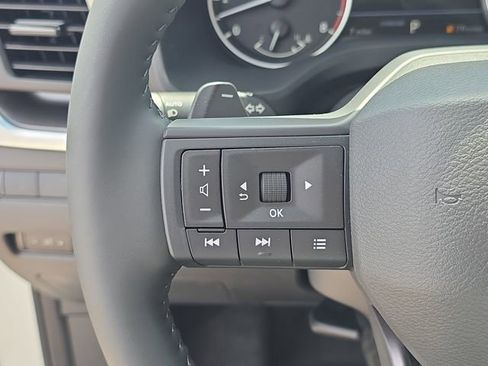New 2026 Nissan Rogue SV FWD image 31