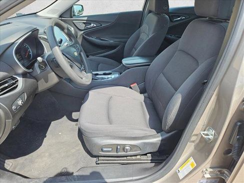 Used 2023 Chevrolet Malibu LT w/ Driver Confidence Package FWD image 16